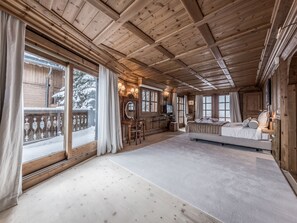 5 bedrooms, free WiFi, bed sheets - Chalet in Courchevel with pool, jacuzzi, and panoramic views (Courchevel 1850)