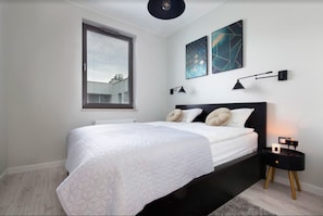 Deluxe Apartment | 1 bedroom, iron/ironing board, free WiFi, bed sheets - Elite Apartments Długie Ogrody (Gdansk)