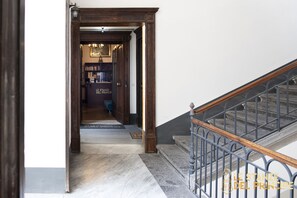 Interior entrance - Le Stanze del Principe (Naples)