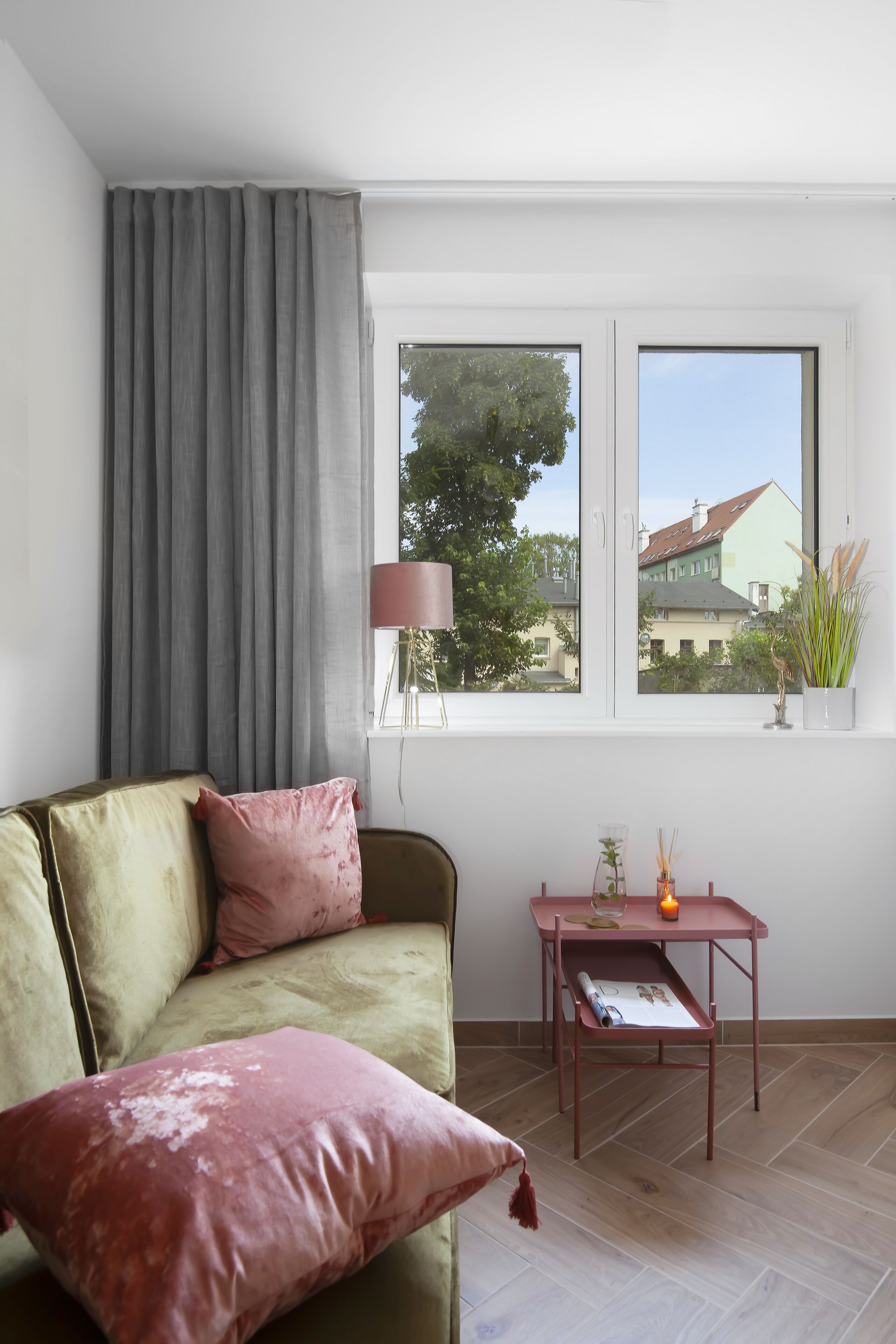 Beachfront Studio | Living room