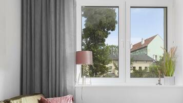 Beachfront Studio | Vardagsrum | 40-tums plasma-tv med digitalkanaler och tv
