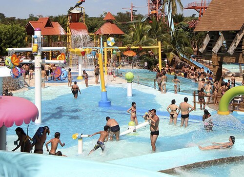 Swimming pool with heating temp 30º to 34º, Air Cond. WiFi, New House