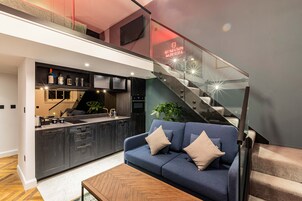 茶具/咖啡用具、电热水壶