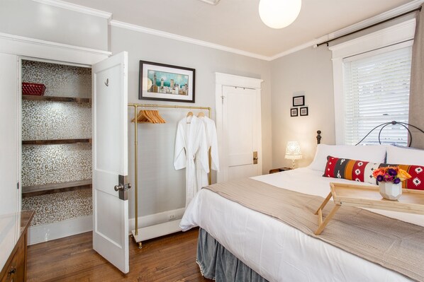 1 chambre, bureau, fer et planche Ă repasser, Wi-Fi gratuit