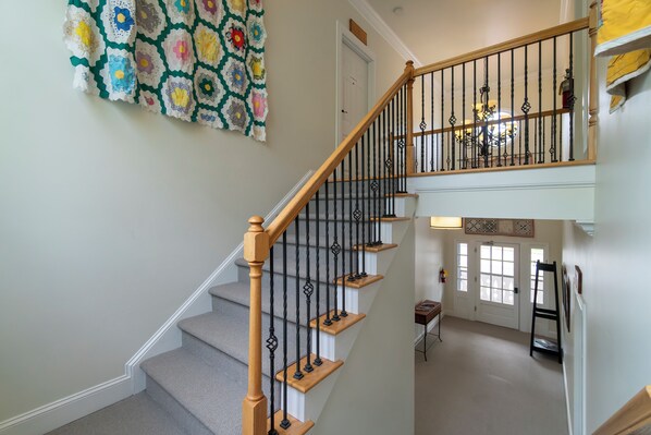 Interior - Alpine River Suites #402 - Cozy Riverfront Condo (Helen)