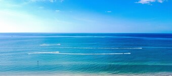 Clearwater Beach, Stunning 2/2.5, City View, 304