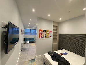 1 bedroom