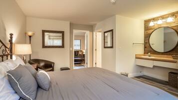 Fer et planche à repasser, Wi-Fi, draps fournis