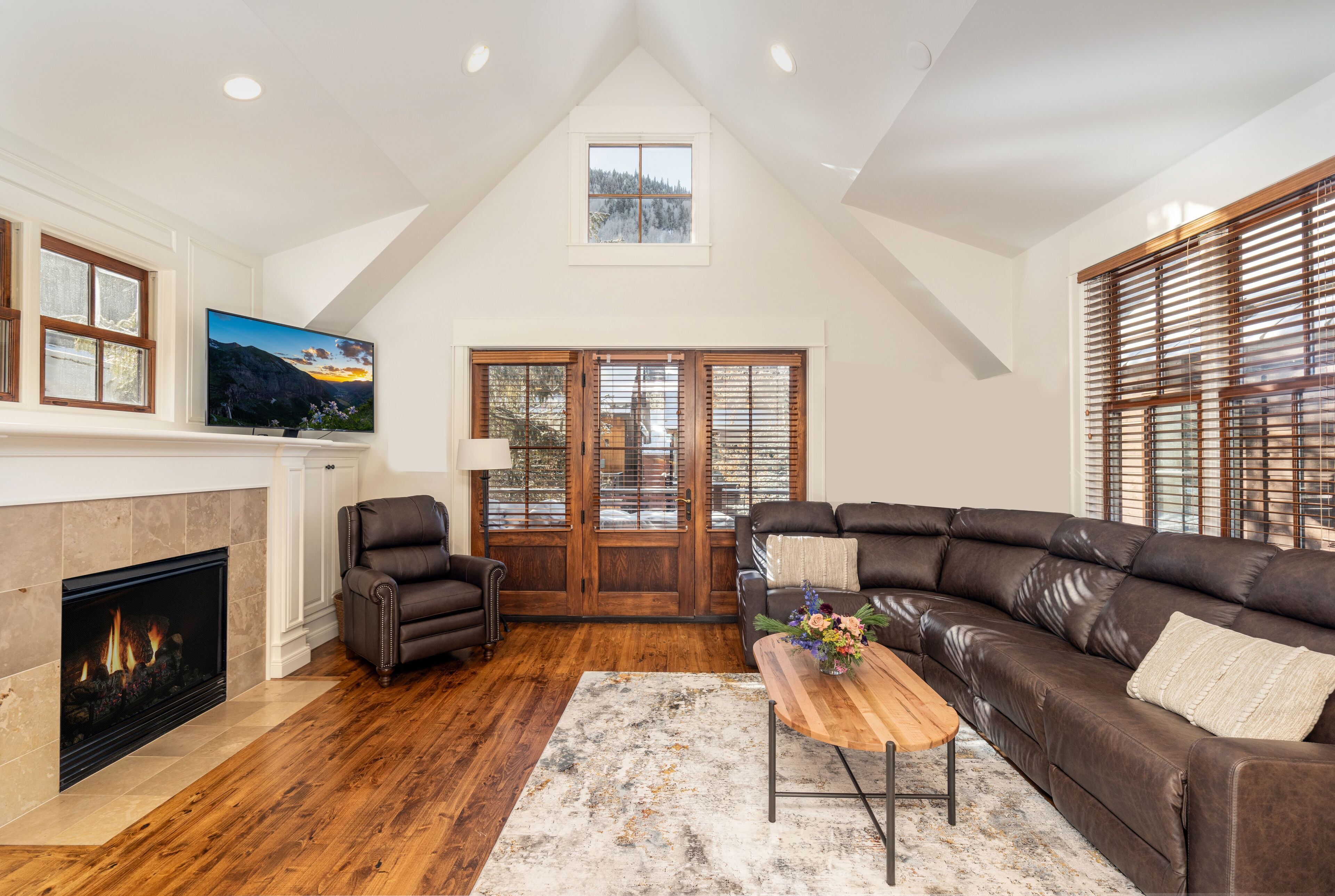 TV connectée, cheminée