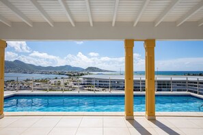 Udendørs pool