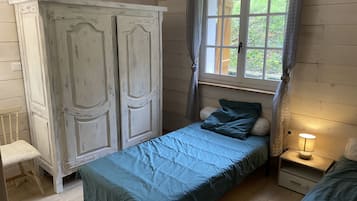 3 chambres, fer et planche Ă repasser, Wi-Fi gratuit, draps fournis