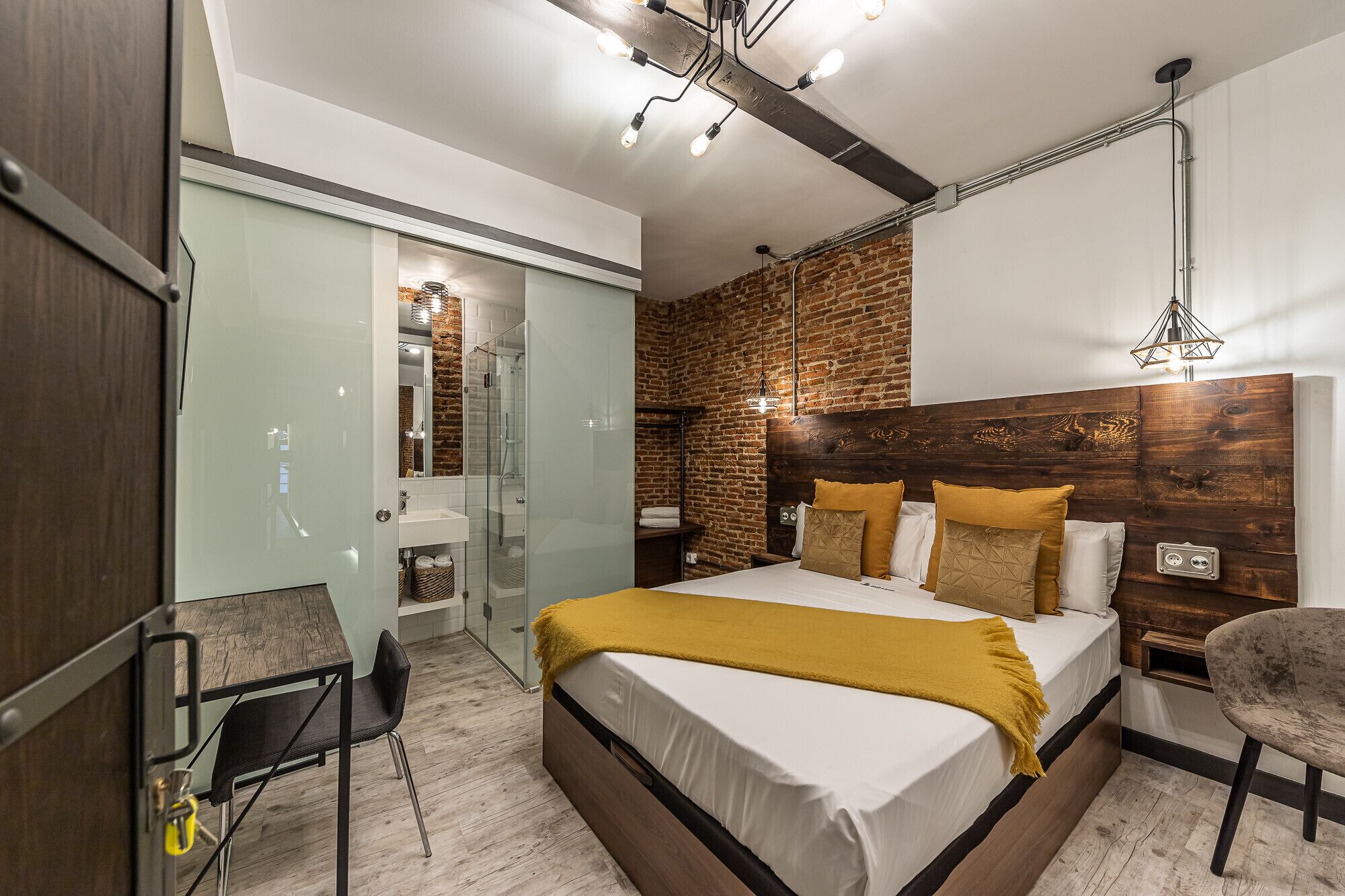 1 bedroom, free WiFi, bed sheets