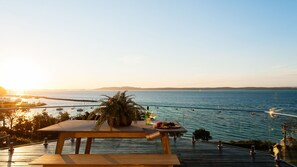 Outdoor dining - Riviera - Panoramic Water Views In The Heart Of Nelson Bay (Nelson Bay)
