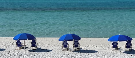 Am Strand, Liegestühle