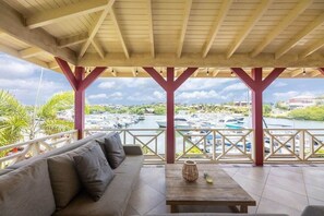 Property grounds - Spanish Water Marina | Penthouse West (Jan Thiel)