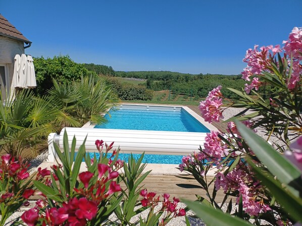 Piscine extérieure, piscine chauffée