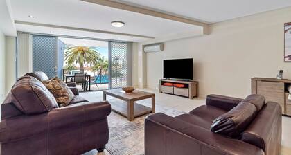 Coast on Coral Luxury Apartment - Unit 15