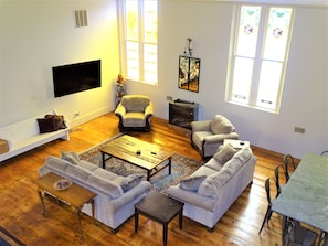 Smart TV, DVD player, books, video library