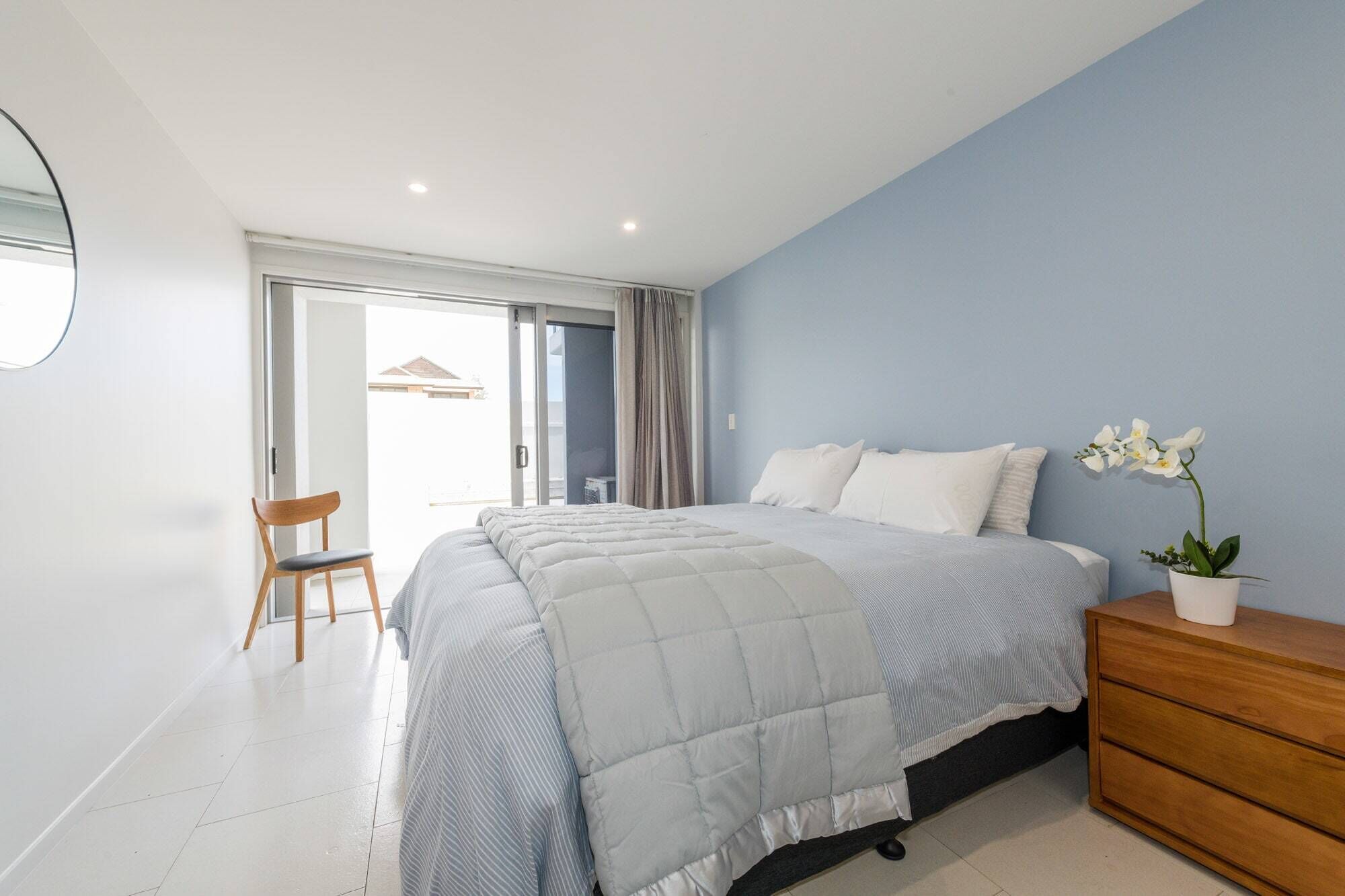 3 bedrooms, iron/ironing board, travel cot, WiFi