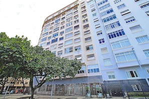 Apartment | Exterior - Rio Spot Homes T037 Ocean View (Rio de Janeiro)