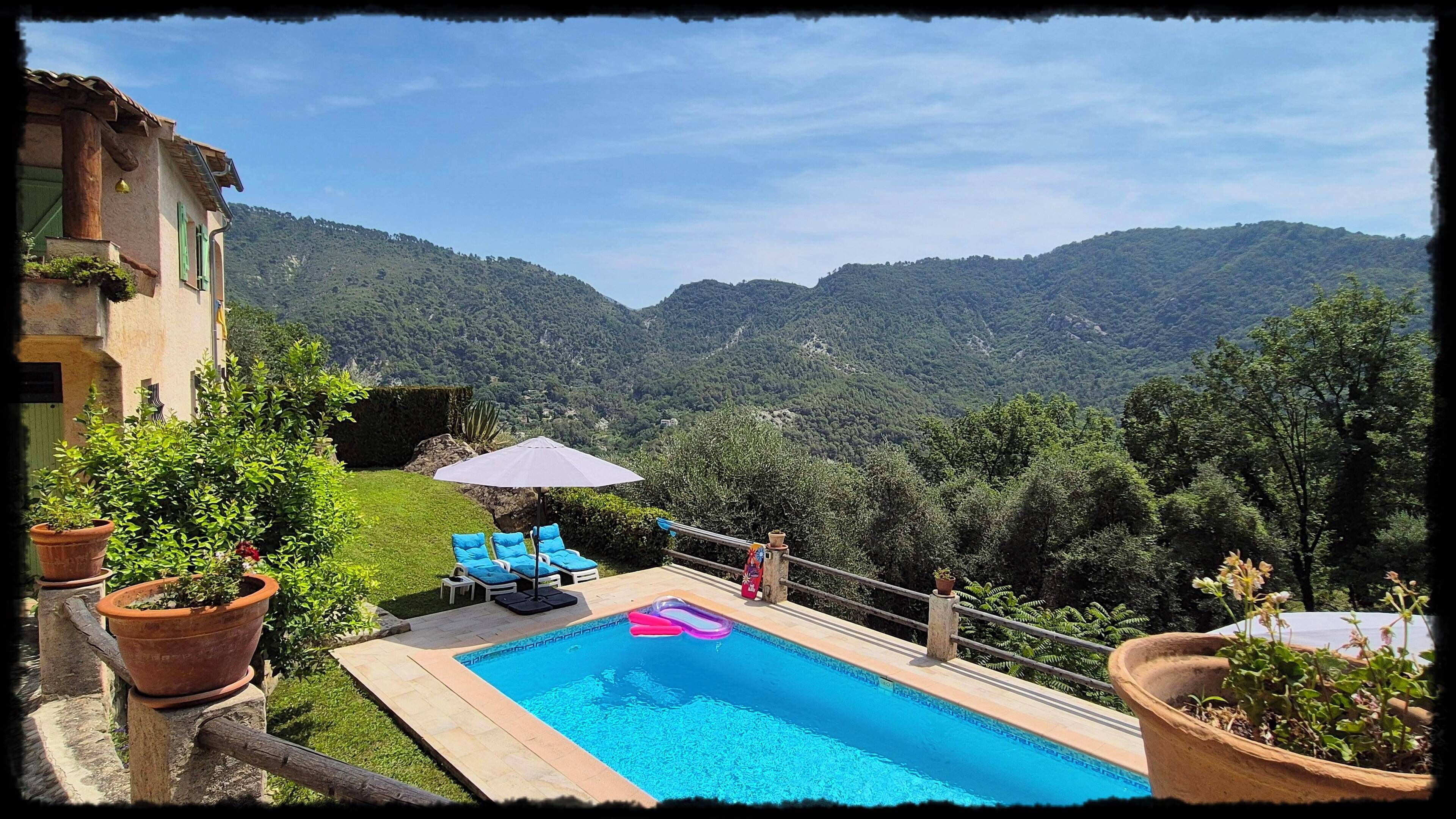 Alberca al aire libre 