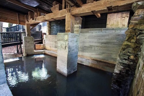 Meadows MIll House II