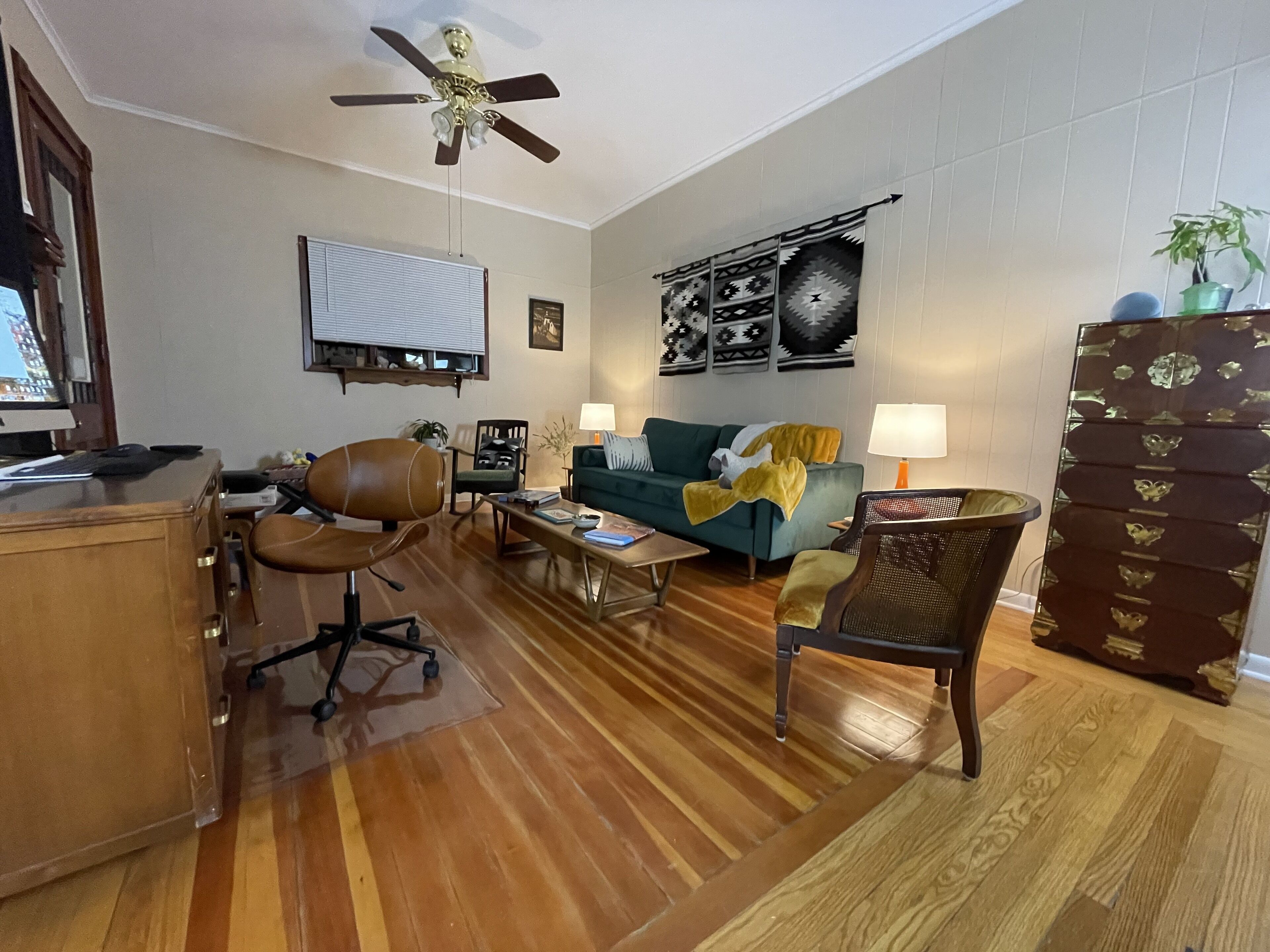 Perfect Apartment in Historic West Blvd District
