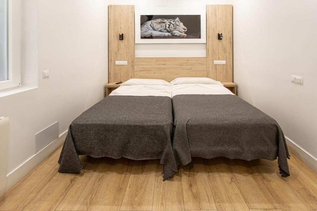 Photo - Hostal Manuela by gaiarooms