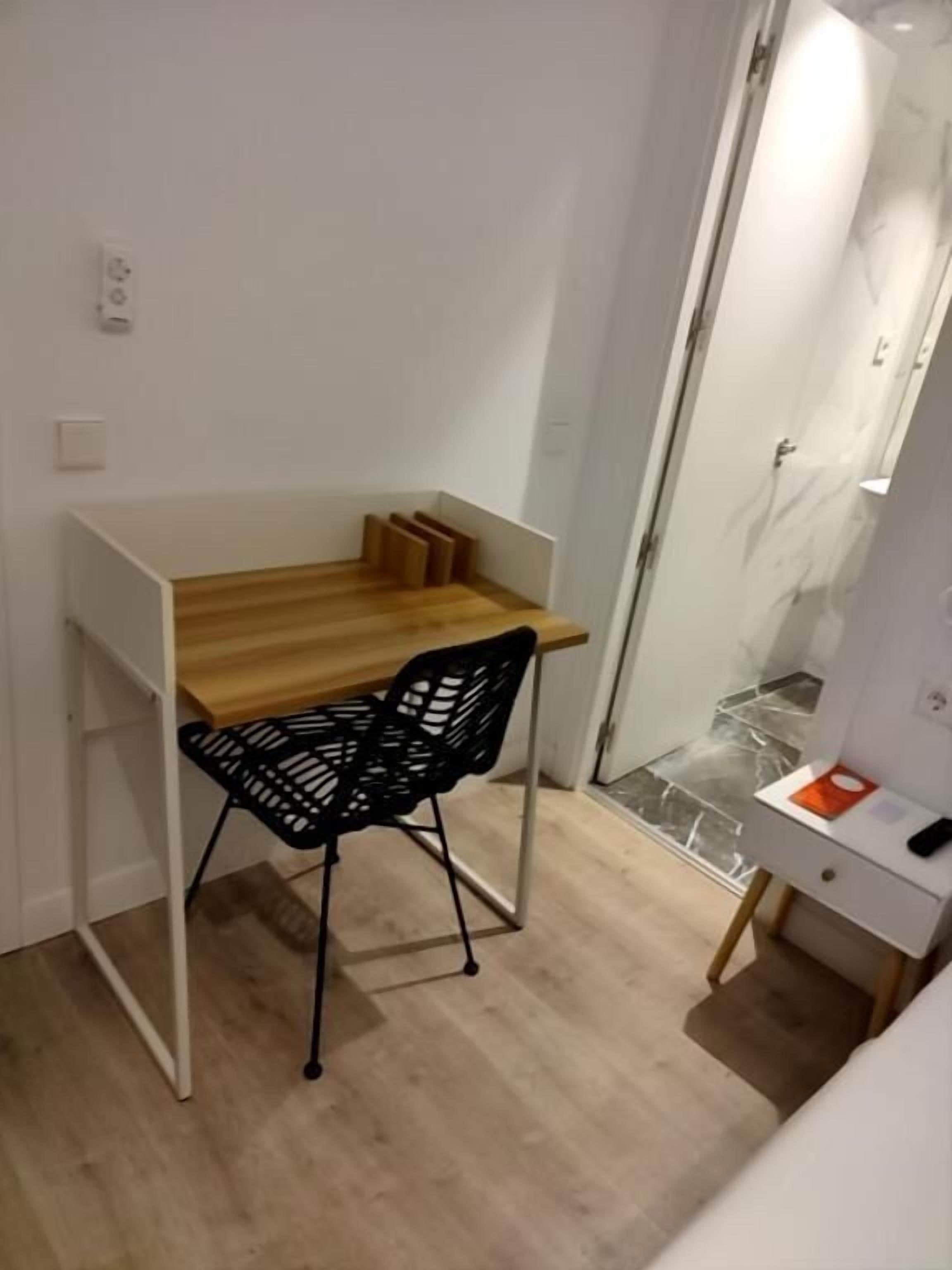 Photo - Hostal Manuela by gaiarooms