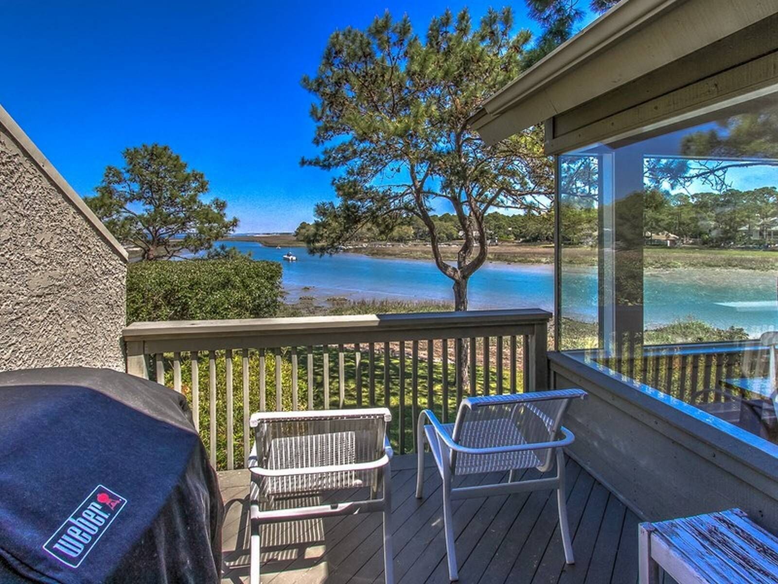 6 Braddock Cove Club - WATERFRONT! SHORT WALK TO BEACH & SOUTH BEACH MARINA!