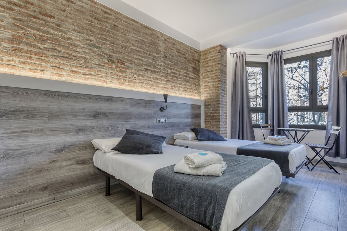 In-room safe, iron/ironing board, free WiFi, bed sheets