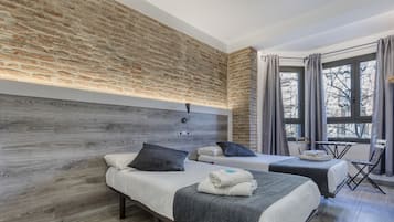 Premium Double or Twin Room, 2 Twin Beds, Non Smoking, Courtyard View | In-room safe, iron/ironing board, free WiFi, bed sheets