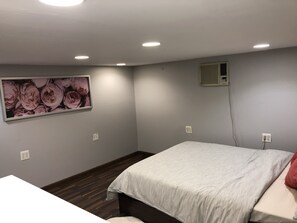 2 Schlafzimmer, Zimmersafe, Bügeleisen/Bügelbrett, kostenloses WLAN