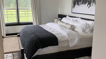 4 bedrooms, iron/ironing board, travel crib, WiFi