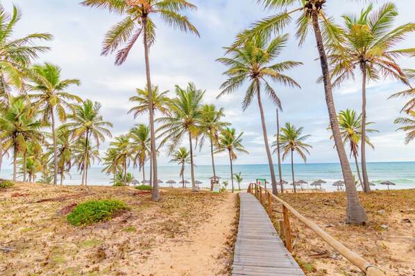 Beach - IM02 Apt 3 Suítes em Imbassaí (Mata de São João)