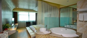 Yilian Xinhuamian Fashion Chain Hotel