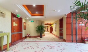 Interior - Sea Party Hotel (Laixi)
