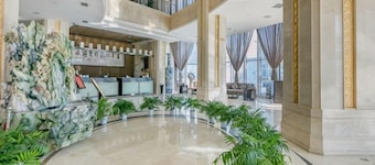 Panshan Yinlong Hotel