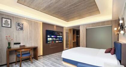 Xinghu Peninsula Hotel (Haikou Provncial Government Sun And mood Duty Free Shop)