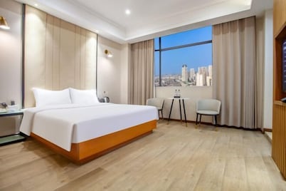 Yinxin Premium Hotel (Dongguan Chang'an Vanke Plaza)