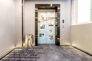 Interior - 7 Days Inn (Rongchang Commercial Pedestrian Street) (Chongqing)