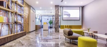 7 Days Inn (Rongchang Commercial Pedestrian Street)