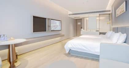 Bojing Hotel (Jingmen Longquan Park)