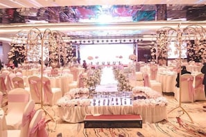 Innenbereich für Hochzeiten