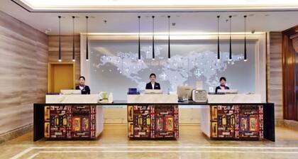 Wanhou Academy of Fine Arts Hotel (Yiyang Xiufeng Park Branch)