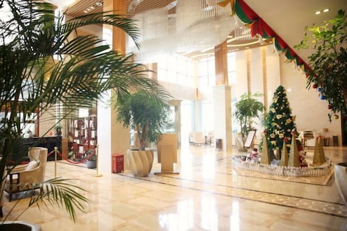 Empark Seabed Hot Spring Hotel