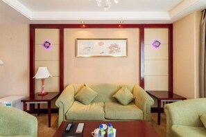Room - Changtai Palace Hotel (Hanggin Banner)