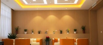 Yujia Hotel (Rongcheng Sakura Lake Sports Park)