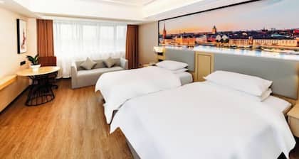 Vienna International Hotel (He Yuan Store, Outlets Plaza, Yangzhou)