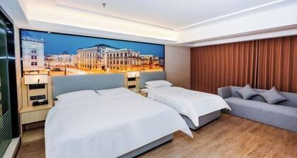 Vienna International Hotel (He Yuan Store, Outlets Plaza, Yangzhou)